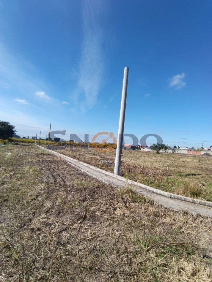 Loteo Fermi lote de 10x32.6 en Esquina